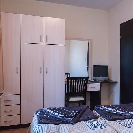 Charming, Fully-Furnished, 2-Bedroom Apartment Bansko Eksteriør bilde
