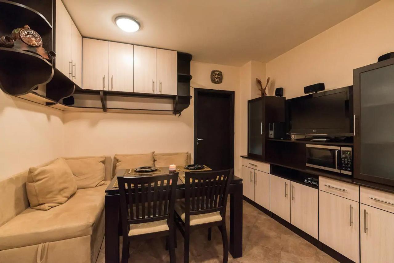 Charming, Fully-Furnished, 2-Bedroom Apartment Bansko Eksteriør bilde