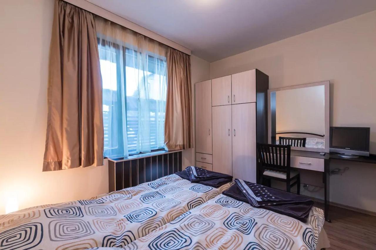 Charming, Fully-Furnished, 2-Bedroom Apartment Bansko Eksteriør bilde